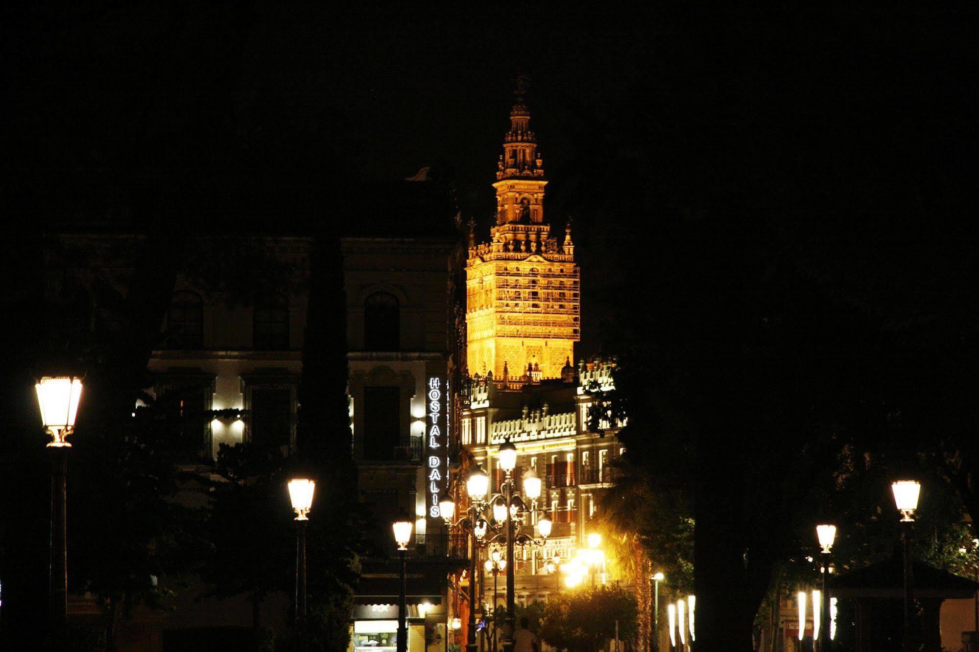 Hostal Dalis Sevilla Exterior foto